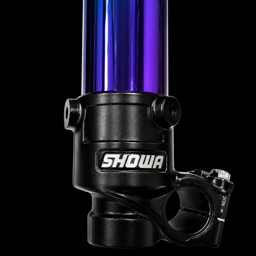 A-Kit SHOWA fork lower detail